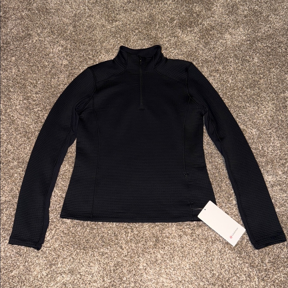 Lululemon 1/2 Zip LS - Picture 2 of 6